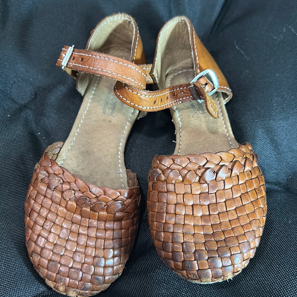 The Cutest Congac Girls Huarache Sandals | Toddler Size 12| Boho